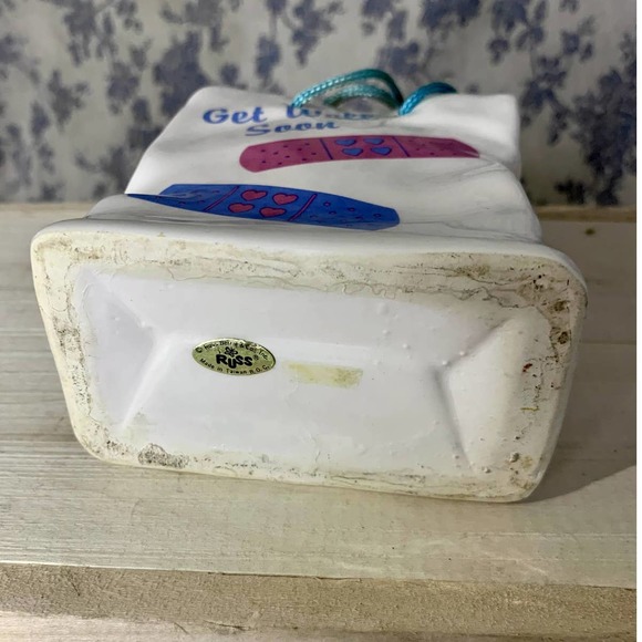 Vintage Russ Get Well Soon Ceramic Bag Planter - Picture 8 of 9